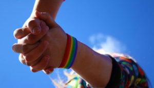 PAREJAS-GAY. seguro social