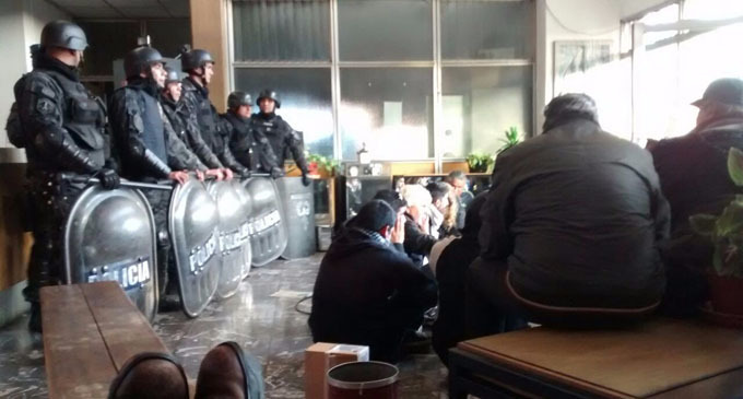 represión